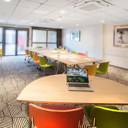 Ibis Styles Aeroport Hotel 3*