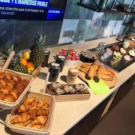 Ibis Styles Aeroport 3* Clermont-Ferrand