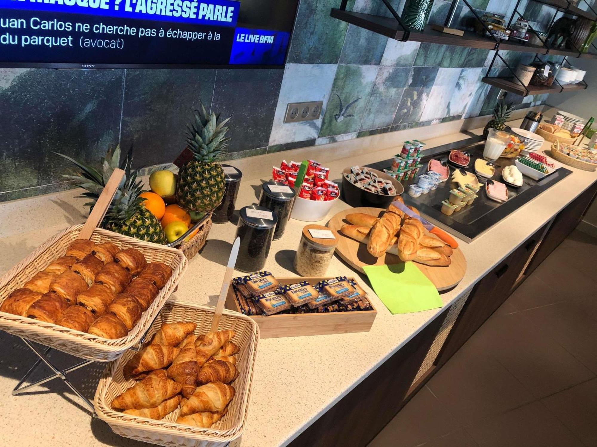 Ibis Styles Aéroport Clermont-Ferrand