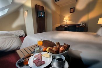 Hotel Ibis Styles Aéroport 3*